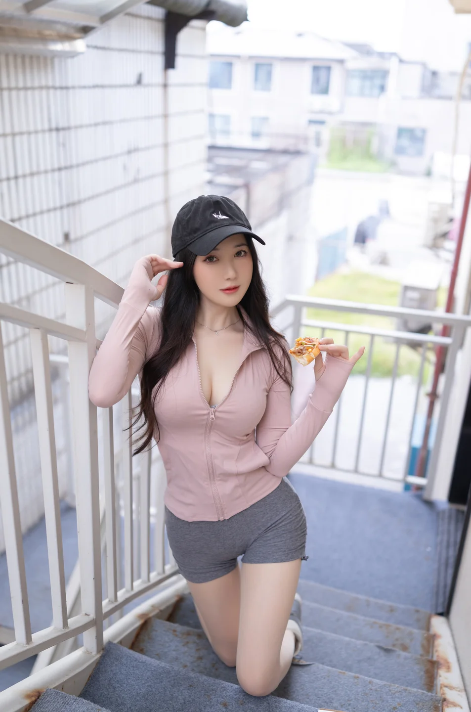 鱼子酱Fish - 披萨 [120P-1.25GB] tg@simisebaisi 【丝足阁】021.webp